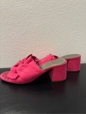 Worthington Hot Pink Knot-Front Block Heel Mules